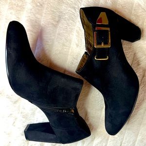 Aerosoles Womens Effortless Closed Toe
Ankle Fashion Boots